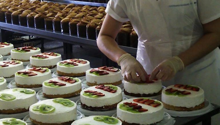 Как кондитерскому цеху сократить брак и стабилизировать качество с помощью готовых смесей